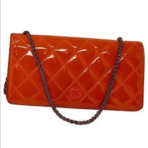 Chanel Clutch w/crossbody chain